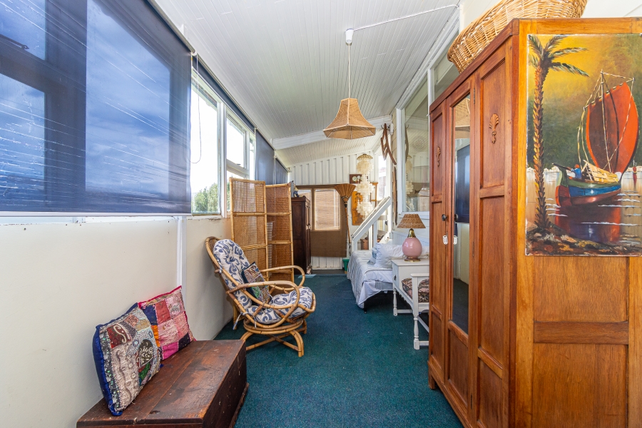 3 Bedroom Property for Sale in De Kelders Western Cape